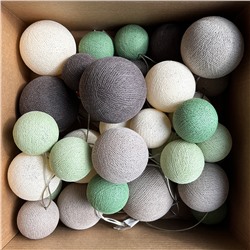 Гирлянда из нитяных 20 нитяных шаров разных размеров (6-10см) "Урбан грин"