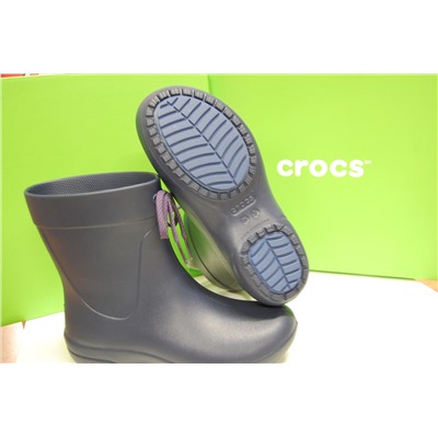 crocs 203851-410 Women's Crocs Freesail Shorty Rain Boots