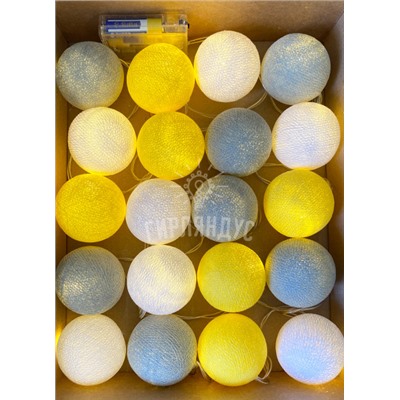 Гирлянда из 50 нитяных шариков "Белый какаду"